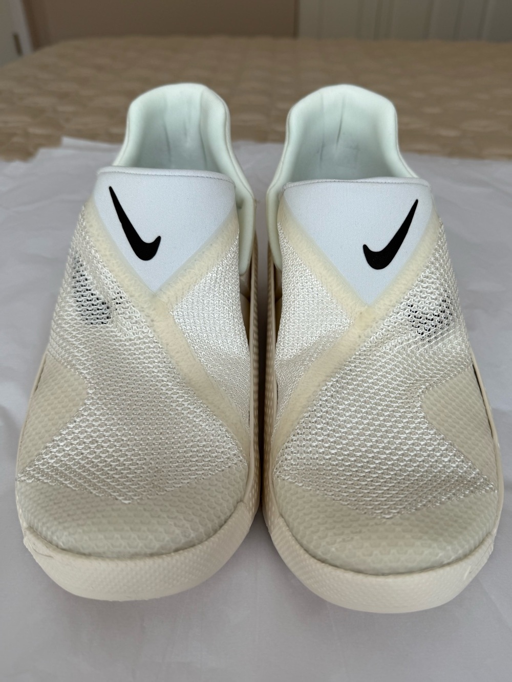 NEW Nike Women's Slip-On Mesh Sneakers in Cream and White with Black Swoosh